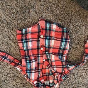 Plaided button down shirt